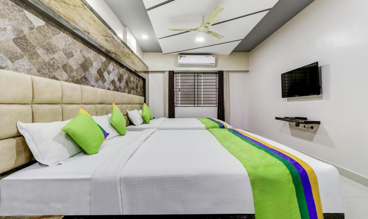 Treebo Sahara Suites 750 M From St Johns Medical College And Hospital バンガロール エクステリア 写真